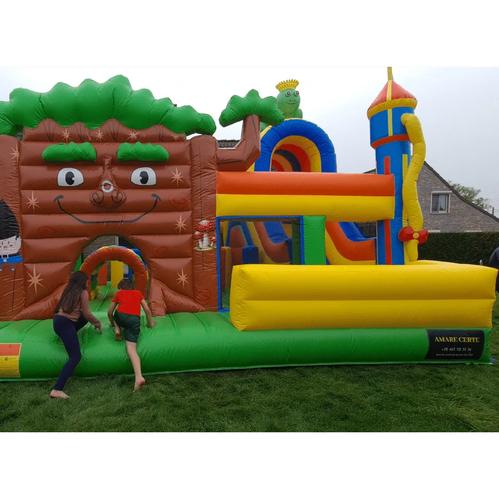 Bos springkasteel voorkant.webp