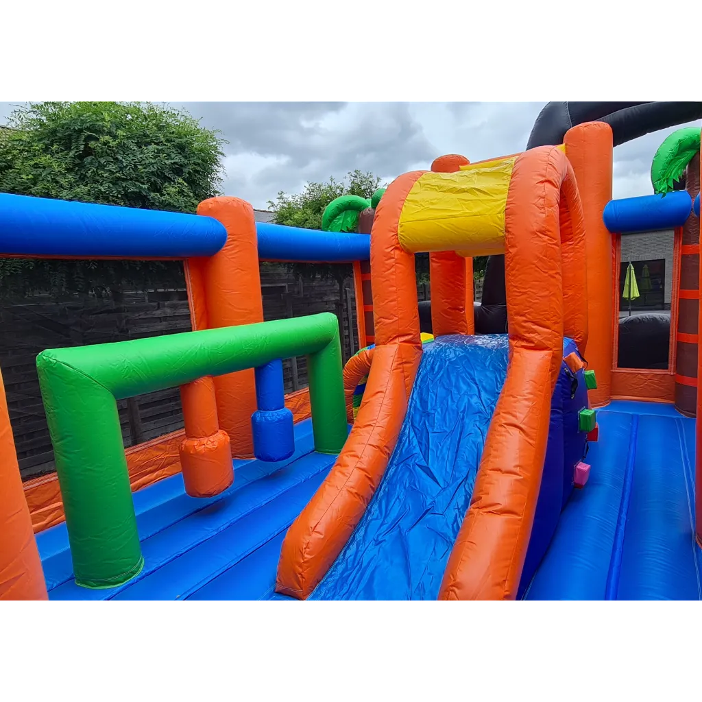 Glijbaan toucan springkasteel.webp