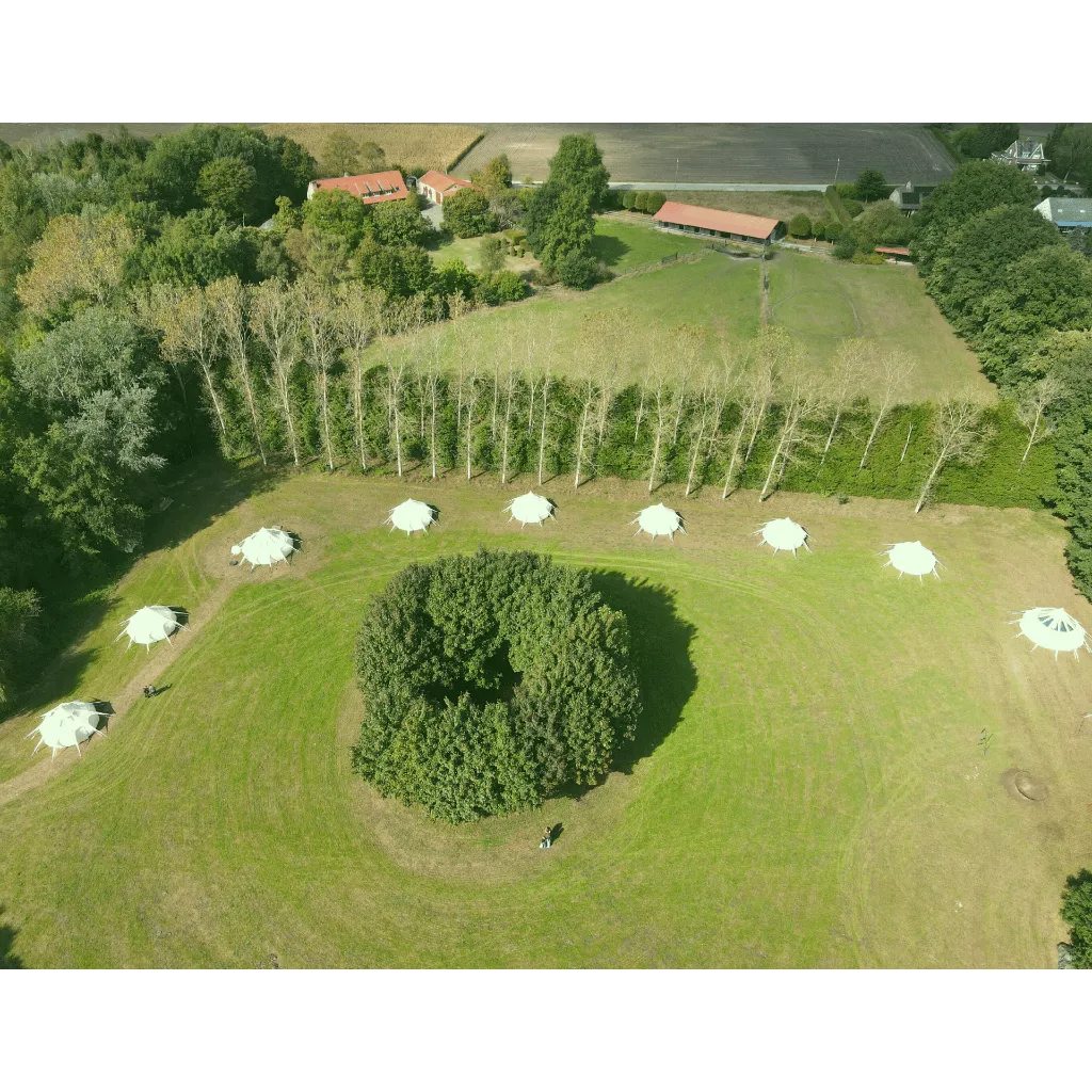 Glamping tenten festivals.webp