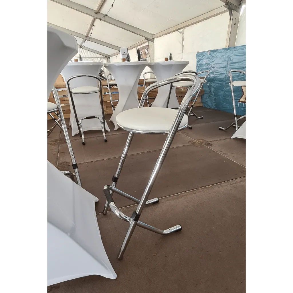 Comfortabele barstoelen.webp