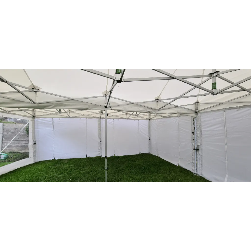 3x6 m plooitent aan elkaar gemaakt.webp