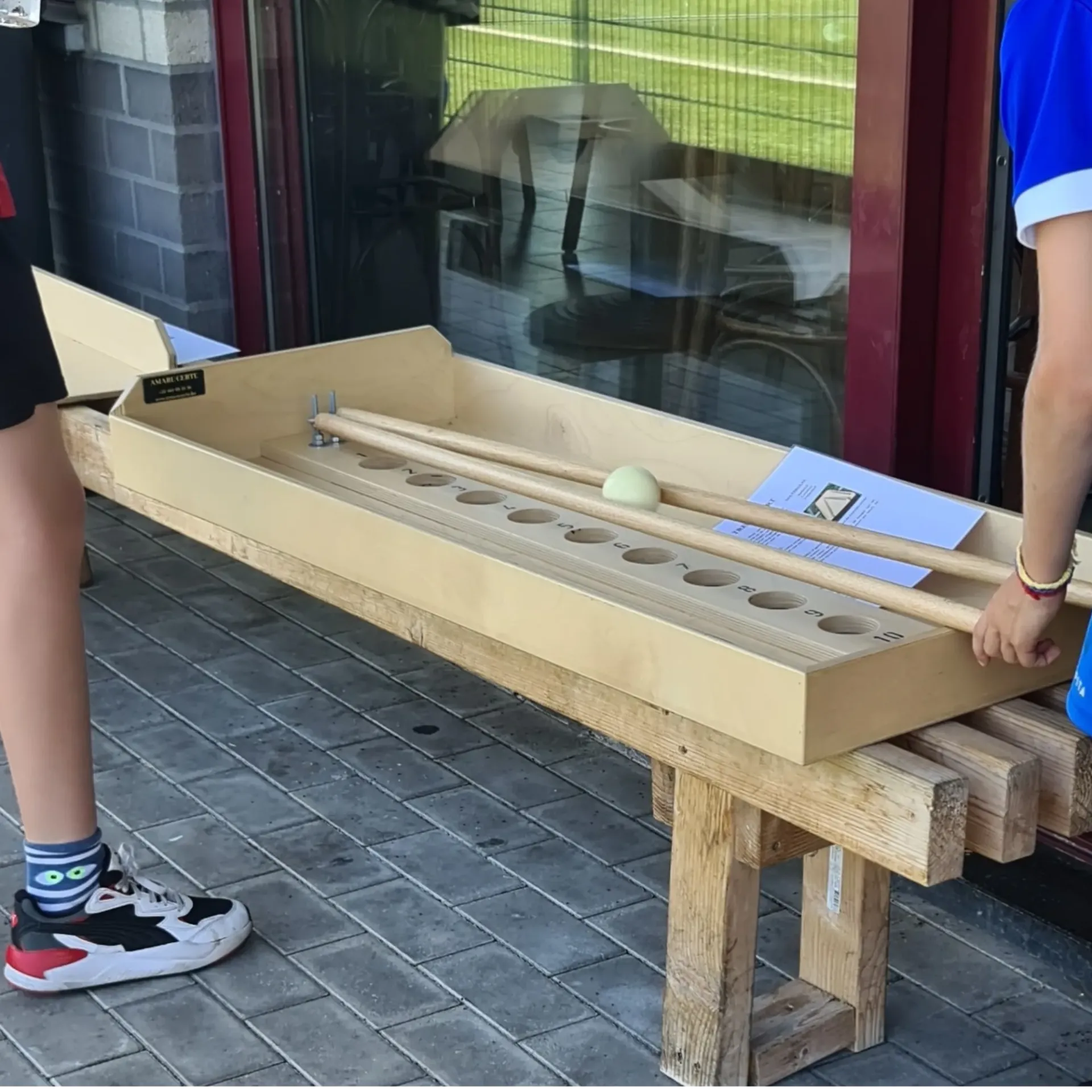 Trekbiljart huren – klassiek volksspel met precisie en controle